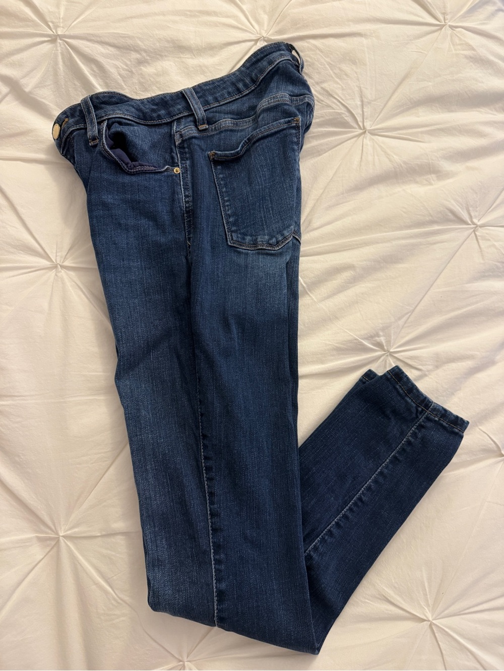 Guess Women's Skinny Jeans in Dark Blue